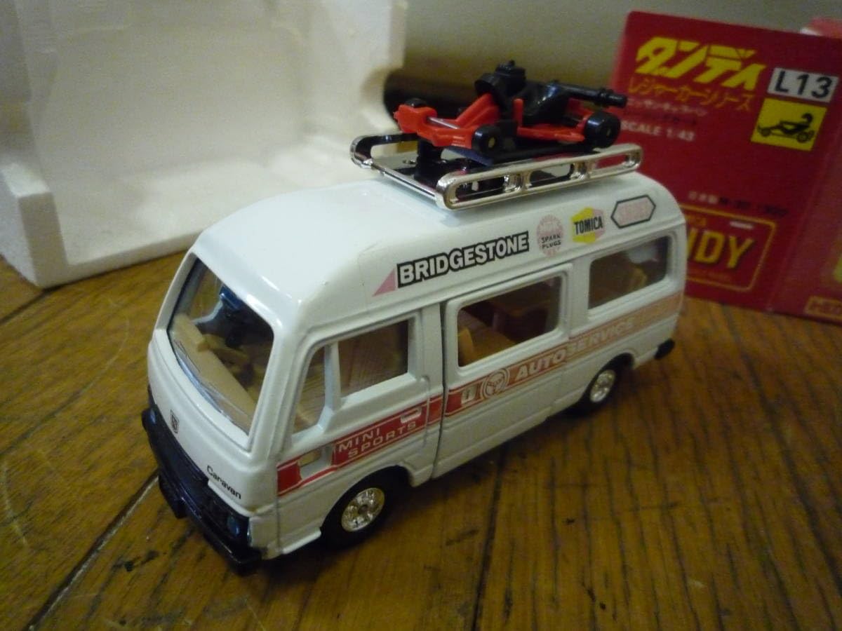 Amazon.co.jp: トミー トミカ TOMICA ダンディ DANDY 1/43 キャラバン